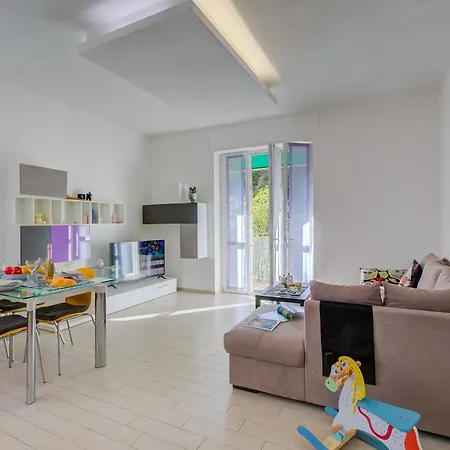 Apartment: 2br In Center - Happy *