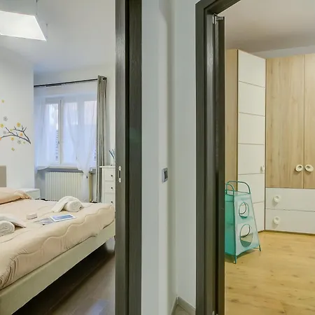 Apartment Apartment: 2br In Center - Happy Laveno-Mombello