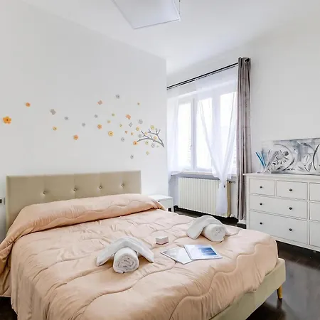 Apartment: 2br In Center - Happy *