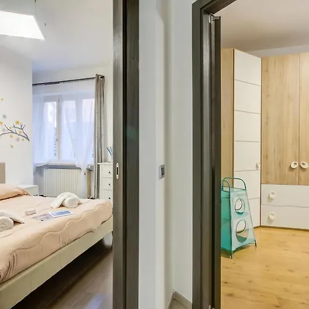 Apartment: 2br In Center - Happy * Laveno-Mombello