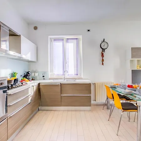 Appartement Apartment: 2br In Center - Happy *